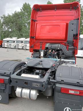 Грузовой автотранспорт - BEIBEN 1848
 тягач