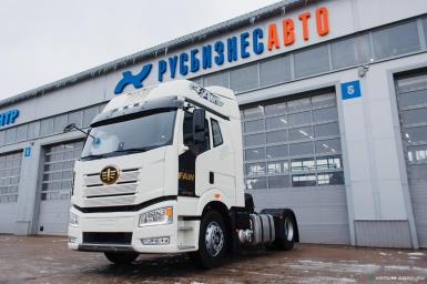 Грузовой автотранспорт - FAW J6P 4х2 