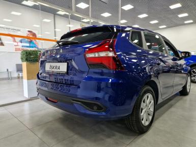 Легковой автотранспорт - LADA Iskra SW 1.6 CVT (106 л.с.)