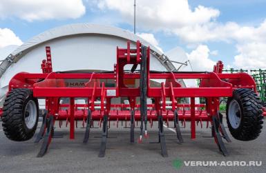 Плуги и глубокорыхлители - КАМА TIGER G5, Прицепной глубокорыхлитель резиновые опорные колеса, каток на гидравлике