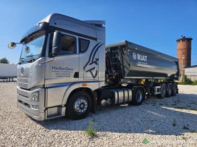 Грузовой автотранспорт - FAW JH6 Oryx