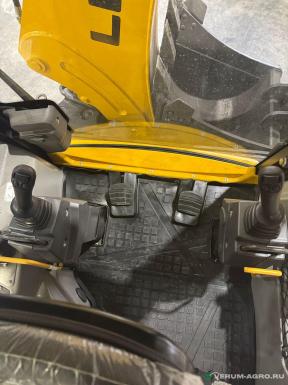 Прочее - LGCE Экcrаватор-погрузчик B877F