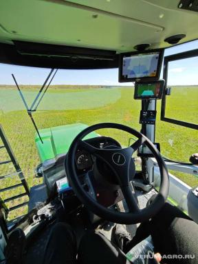 Опрыскиватели самоходные - КАЗАНЬСЕЛЬМАШ Опрыскиватель / разбрасыватель самоходный  ОС-2500М2