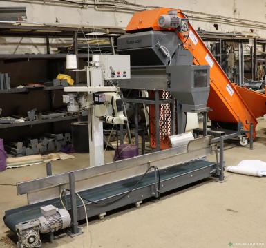 Прочее - АГРО ПРОГРЕСС Упаковочная машина в мешки УМ-40 