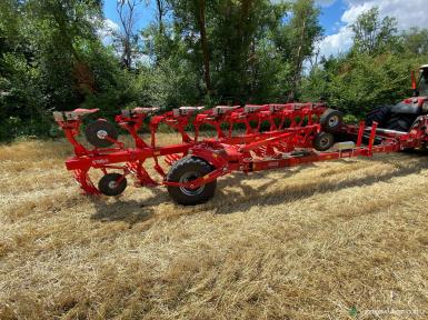 Плуги и глубокорыхлители - UNLU полунавесной оборотный плуг 7+1