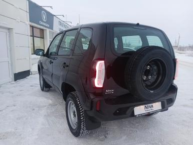 Легковой автотранспорт - Niva 1.7 MT (80 л.с.) 4WD