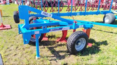 Плуги и глубокорыхлители - АВАНГАРД ПБС-3 отвальный