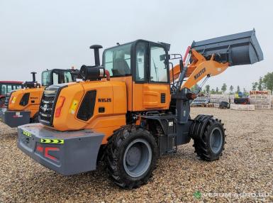 Фронтальные погрузчики - MASTER Колесный фронтальный погрузчик Master WHL25 с зерновым ковшом 2.0м3 стрела 5,2м г/п 2,5т