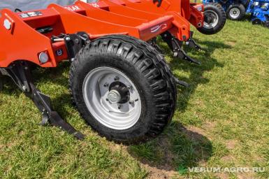 Плуги и глубокорыхлители - SOLAR FIELDS Плуг чизельный ПЧ-3(У)Н-01.00 EURO