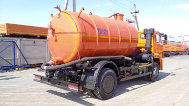 Коммунальные машины - МЗ КОММАШ Вакуумная машина КО-529-14 