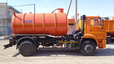 Коммунальные машины - МЗ КОММАШ Вакуумная машина КО-529-14 