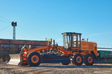 Грейдеры - UMG  ДЗ-250