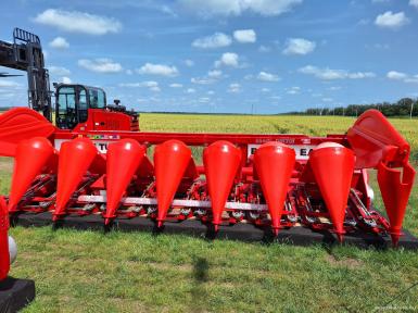 Жатки и оборудование для комбайнов - VENCE TUDO Bocuda Eagle SR 8х70