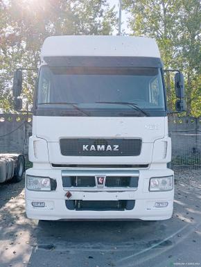 Грузовой автотранспорт - КАМАЗ 5490 тягач