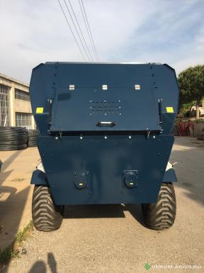 Кормораздатчики-смесители - NEWMIX HR12 Горизонтальный двухшнековый с весами, транспортеры