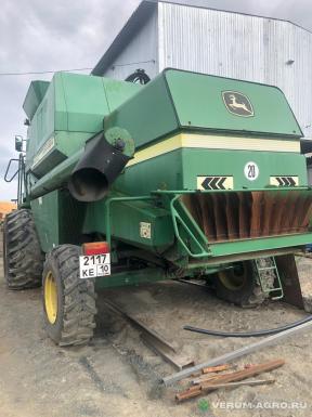 Зерноуборочные комбайны - JOHN DEERE 550 