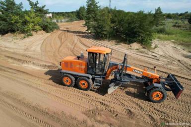 Грейдеры - UMG Автогрейдер АГ-180 