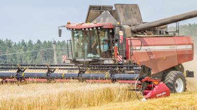 Зерноуборочные комбайны - ГОМСЕЛЬМАШ GS2124