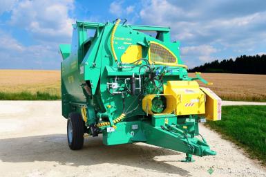 Прочее - БОБРУЙСКАГРОМАШ ИГК-5М Измельчитель рулонов грубых кормов ИГК-5М