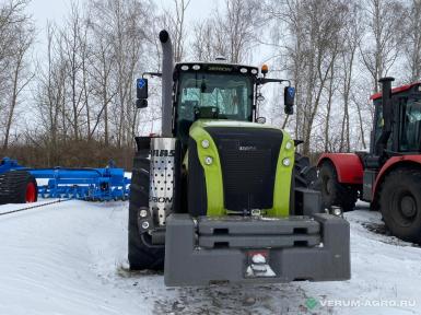 Колесные тракторы - CLAAS XERION 5000 Trac.