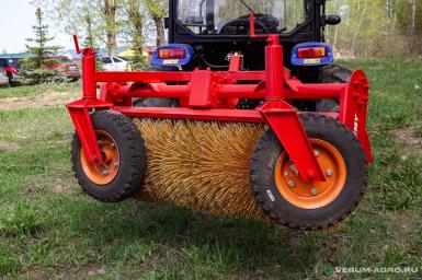 Дополнительное оборудование - CHEBY Дорожная щетка