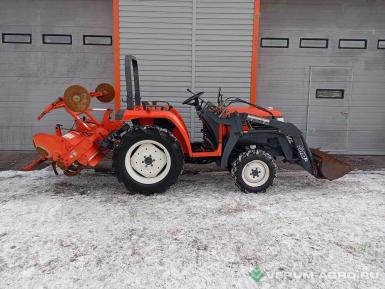 Колесные тракторы - KUBOTA GT23 