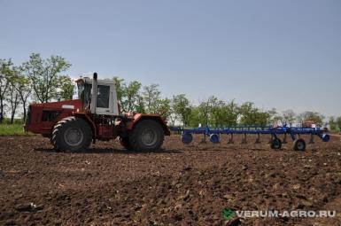 Плуги и глубокорыхлители - СВЕТЛОГРАДАГРОМАШ Плуг полунавесной ПП-(9+2)х35 М