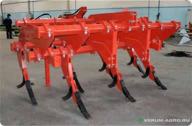 Плуги и глубокорыхлители - КАМА Глубокорыхлитель TIGER 3, болтовая защита, каток