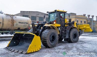 Колесные тракторы - КИРОВЕЦ К-708УДМ Универсально-дорожная машина