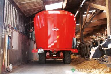 Кормораздатчики-смесители - KUHN Смеситель-раздатчик корма Profile 24.2 DL