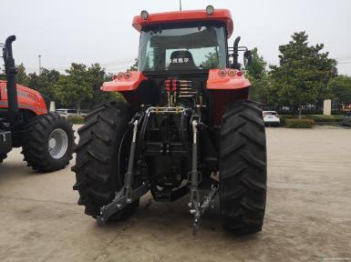 Колесные тракторы - XUZHOU KAT KR2404EX 