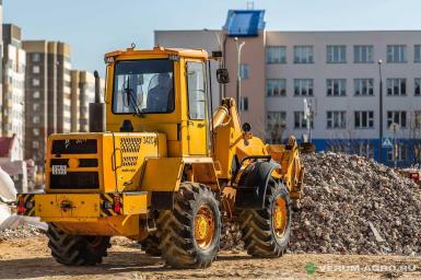 Фронтальные погрузчики - АМКОДОР Погрузчик универсальный АМКОДОР 342С4