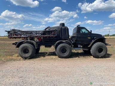 Опрыскиватели самоходные - ВУАЗ-АГРО 2000М серия Bagira Опрыскиватель