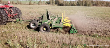 Плуги и глубокорыхлители - ЗАВОД ИМЕНИ МЕДВЕДЕВА  полуприцепной Глубокорыхлитель ГРП 4.01  