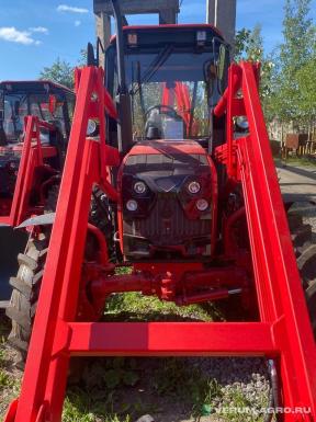 Колесные тракторы - ЧЛМЗ Экскаватор погрузчик ЭО-2101 Челюстной ковш, смещаемая ось копания