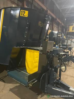 Кормораздатчики-смесители - NEWMIX VR12 вертикальный двухшнековый с весами и транспортером