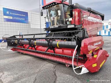 Зерноуборочные комбайны - ГОМСЕЛЬМАШ GS12A1 Pro Pro