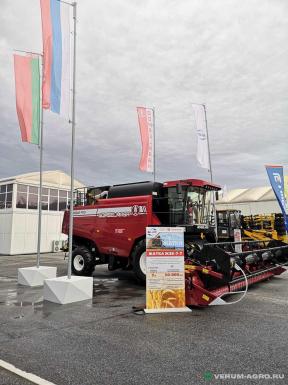 Зерноуборочные комбайны - ГОМСЕЛЬМАШ GS12A1 Pro Pro