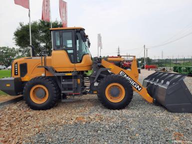 Фронтальные погрузчики - ENSIGN YX635 с/х ковш