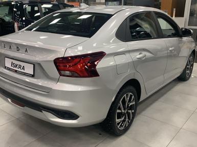 Легковой автотранспорт - LADA Iskra 1.6 CVT (106 л.с.)