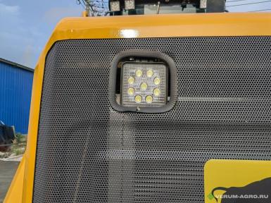 Фронтальные погрузчики - LGCE SL300T