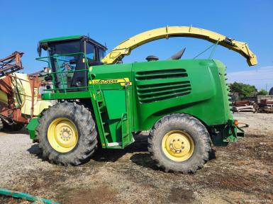 Кормоуборочные комбайны - JOHN DEERE 7350 