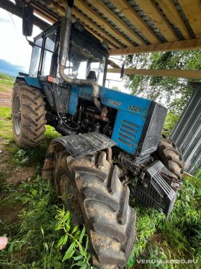 Колесные тракторы - БЕЛАРУС МТЗ 1221 