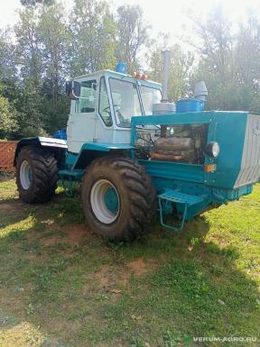 Колесные тракторы - ХТЗ Т-150 