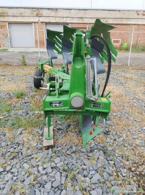 Плуги и глубокорыхлители - AMAZONE Cayros   M 3-950