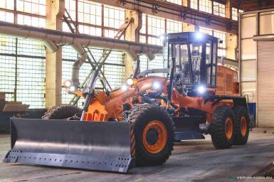 Грейдеры - UMG Автогрейдер ДЗ-250 