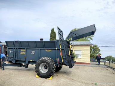 Разбрасыватели удобрений - Г и С Машина для внесения твердых органических удобрений МТУ-10