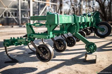 Культиваторы - КРОНОС Культиватор КРН-11.2 гидрофицированный складной