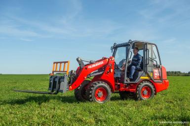 Мини-погрузчики - POLAR BADGER WL50 