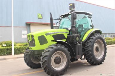 Колесные тракторы - ZOOMLION RS 1304